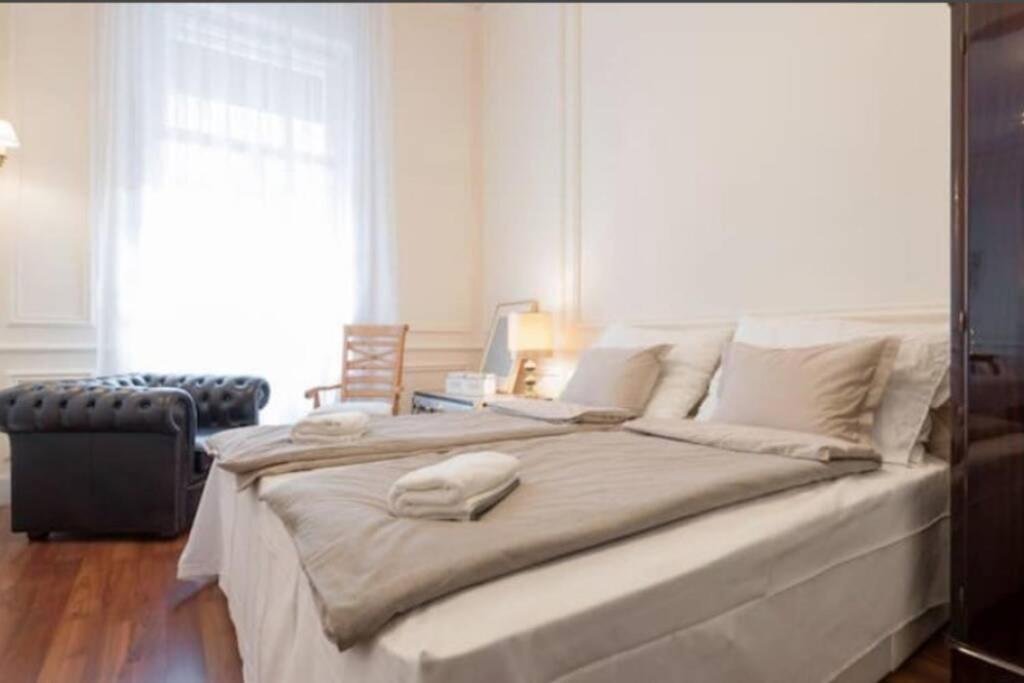 Luxury Art Deco Suite Close To Museum Of Fine Arts بودابست المظهر الخارجي الصورة